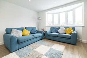 Lounge- click for photo gallery